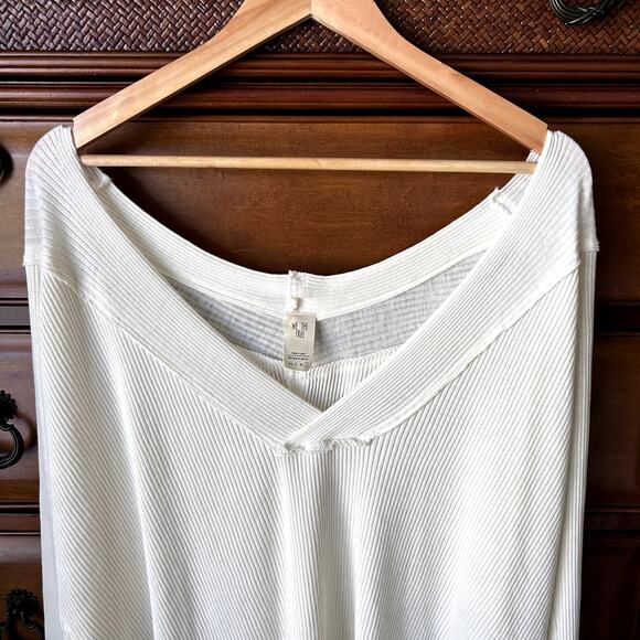 We the Free Ocean View Ribbed Ivory Boho Oversized Deep V neck Top Size L - Picture 7 of 11